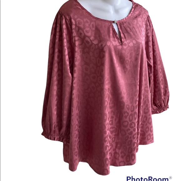NWT Retrology Woman's 3X Cosmetic Rose Pink Sateen Top Blouse 3/4 Sleeves - Picture 2 of 4